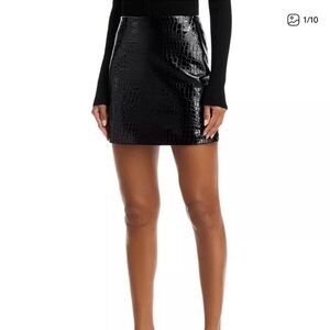 Mango Croc-Embossed Mini black leather skirt